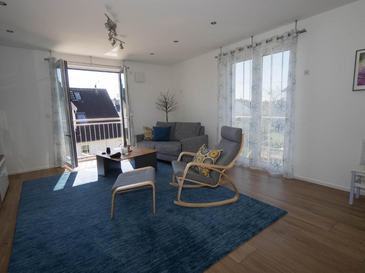 16Lilien Apartmentwohnung Gartenblick Waiblingen  Bagian luar foto