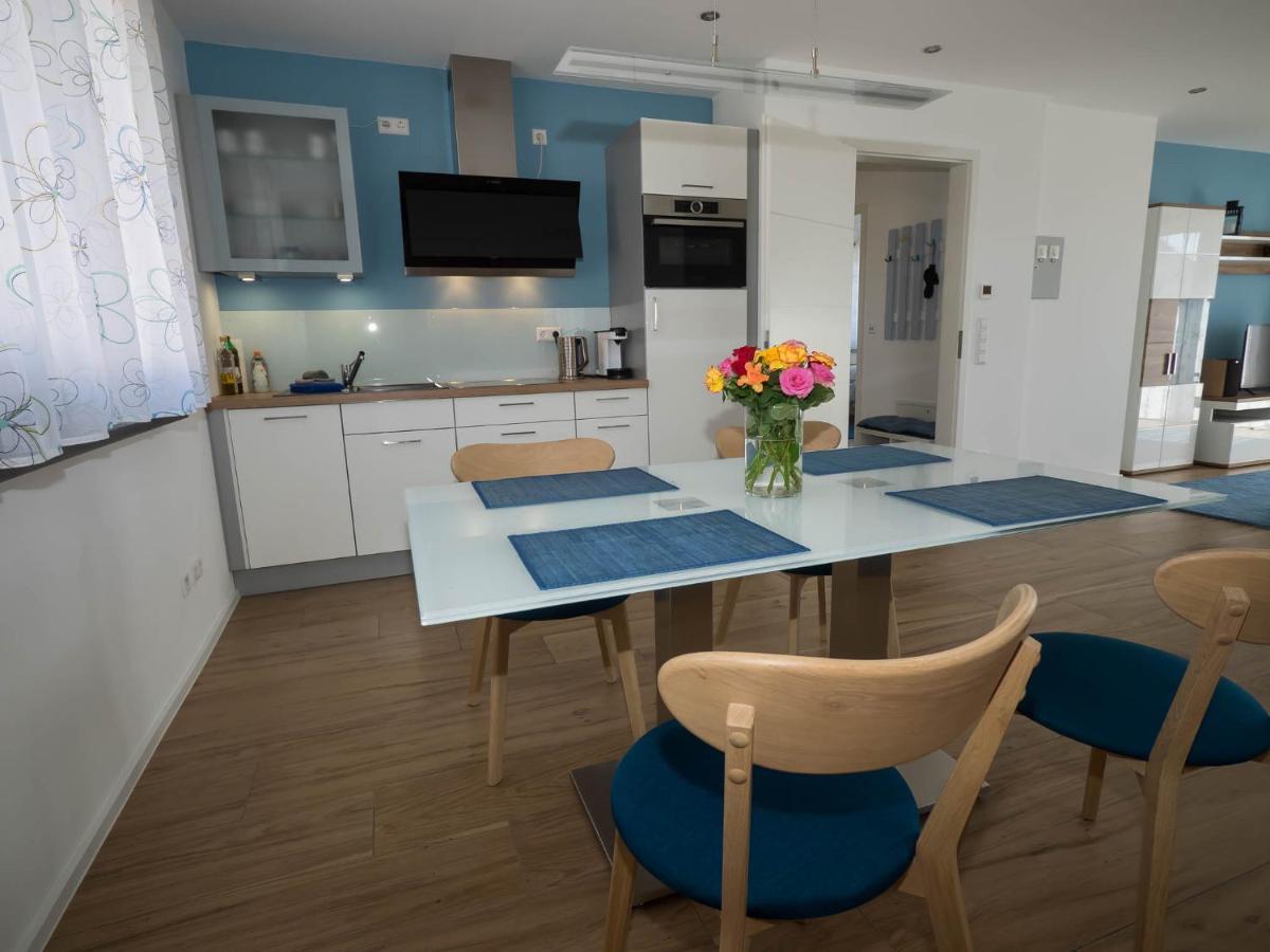 16Lilien Apartmentwohnung Gartenblick Waiblingen  Bagian luar foto