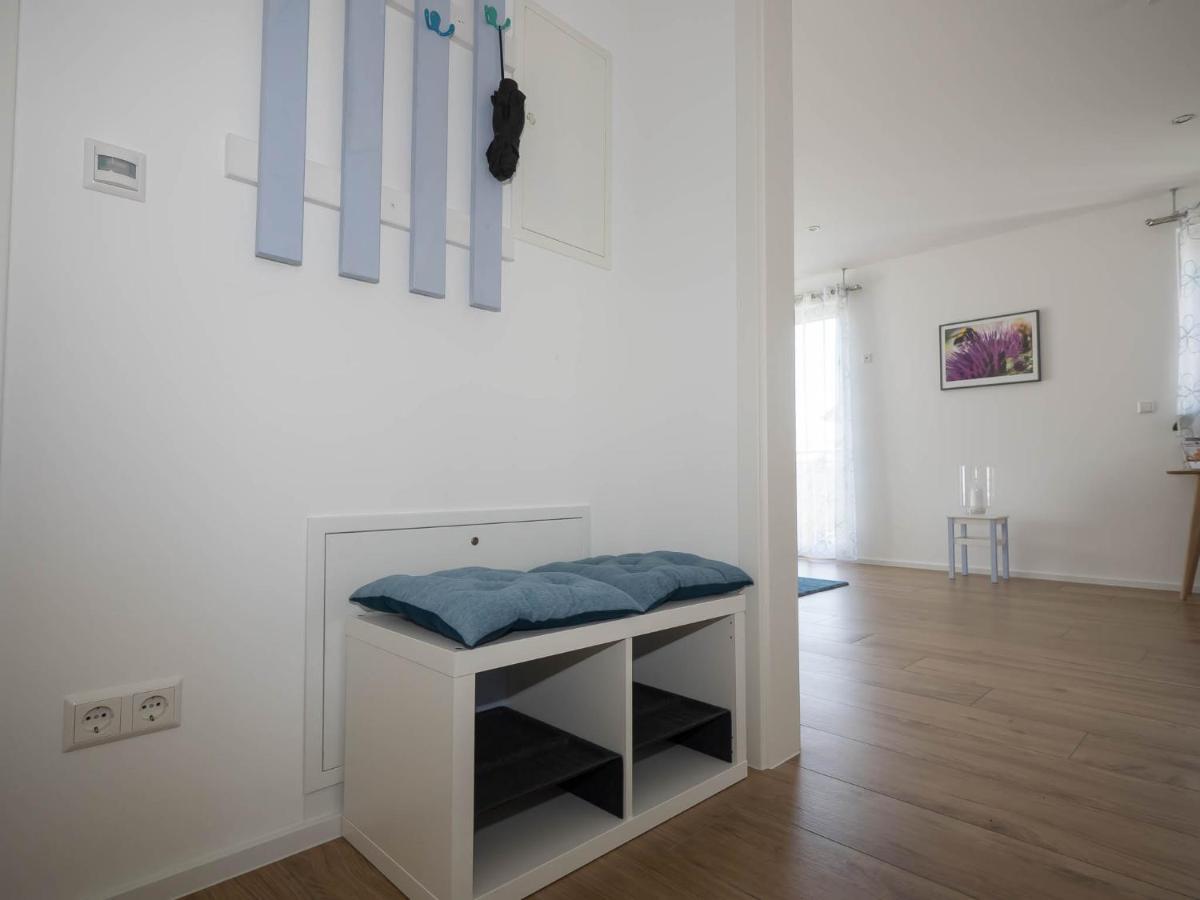 16Lilien Apartmentwohnung Gartenblick Waiblingen  Bagian luar foto