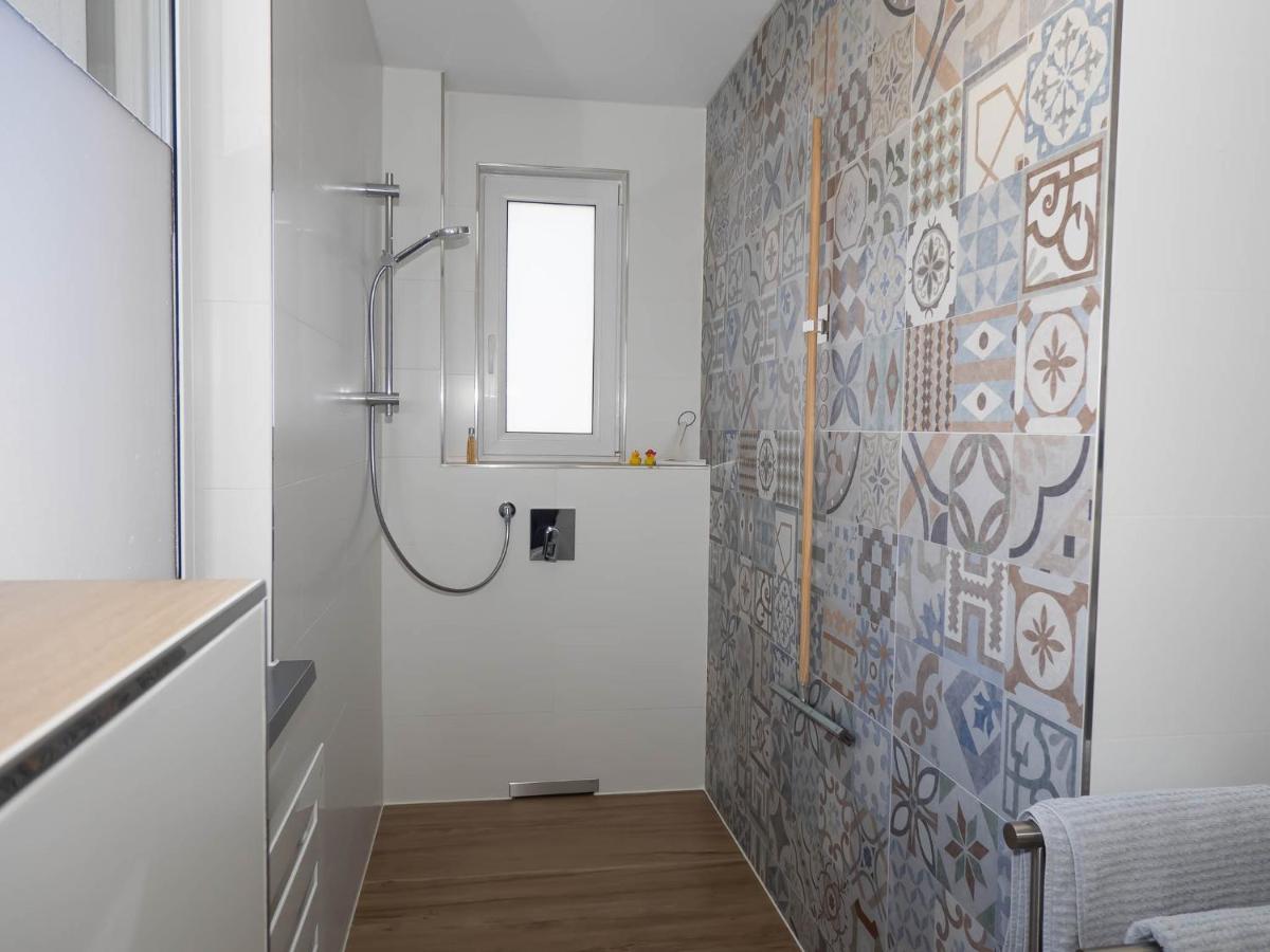 16Lilien Apartmentwohnung Gartenblick Waiblingen  Bagian luar foto