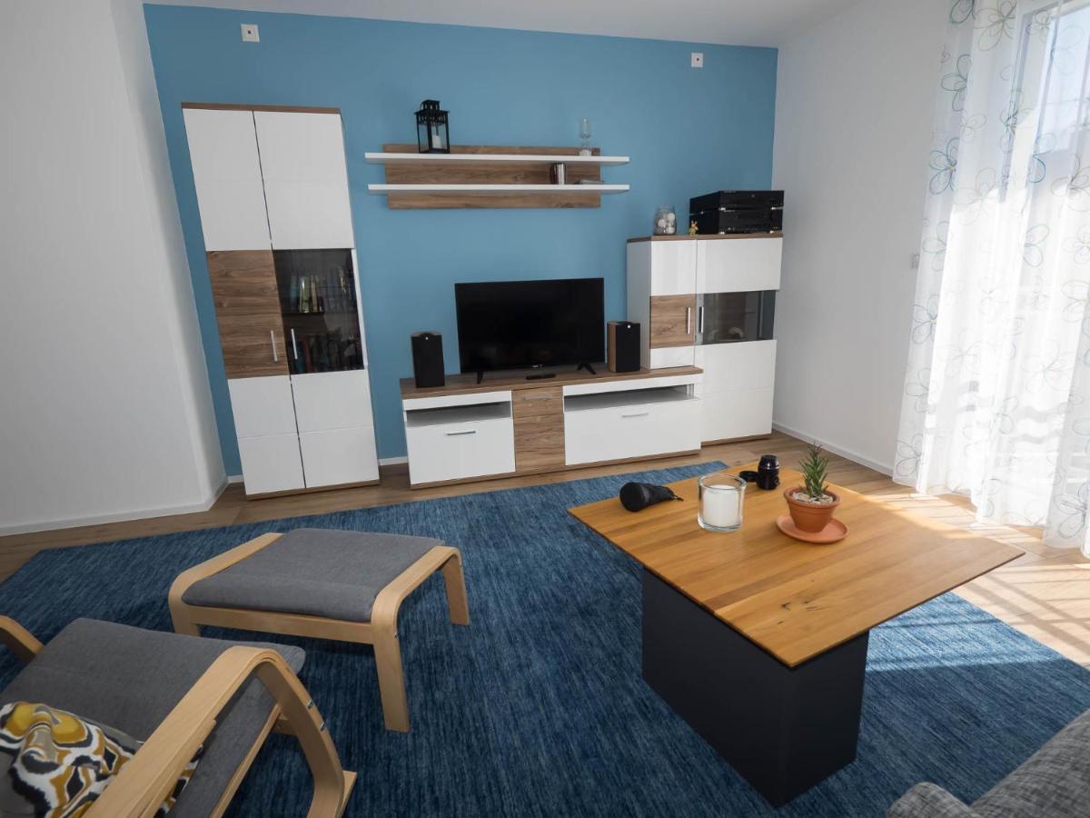 16Lilien Apartmentwohnung Gartenblick Waiblingen  Bagian luar foto